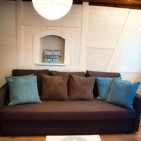 Charmante Wohnung nahe Zürich Flughafen und City Oberglatt Exterior foto