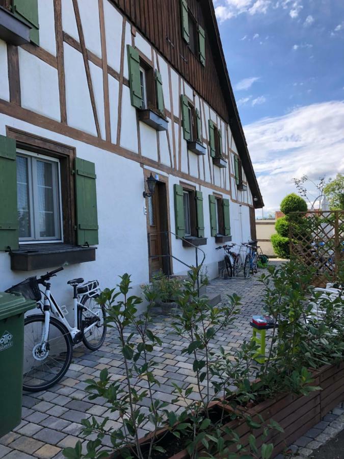 Charmante Wohnung nahe Zürich Flughafen und City Oberglatt Exterior foto